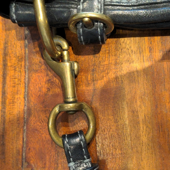 Coach clutch - Picture 3 of 6